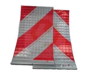 TABLICA ODBLASKOWA /FARTUCH/ LAWET  /kostka/ 2szt